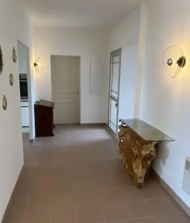 Villa 180 M2 Vue Piscine Climatisee Grand Jardin 5000 M2 Cloture Calme