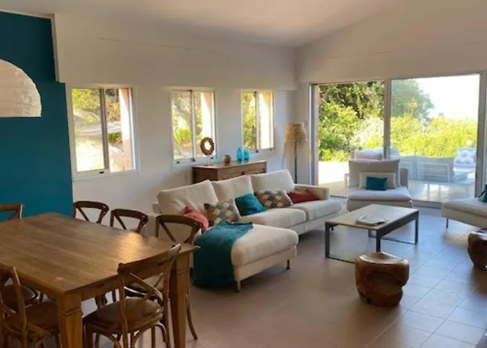 וילה 180 M2 Vue Piscine Climatisee Grand Jardin 5000 M2 Cloture Calme